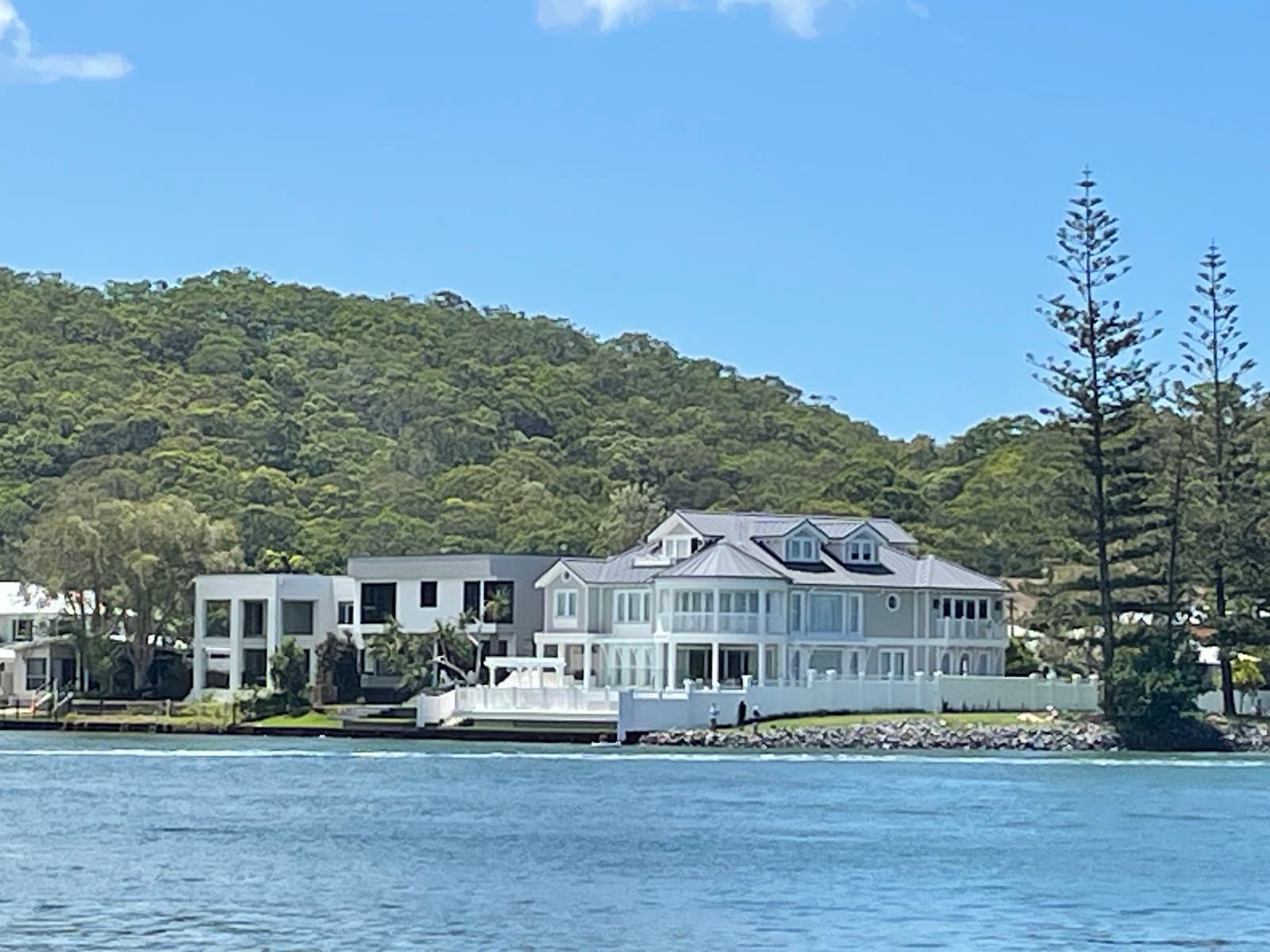 Tallebudgera Creek Beach - Image 1