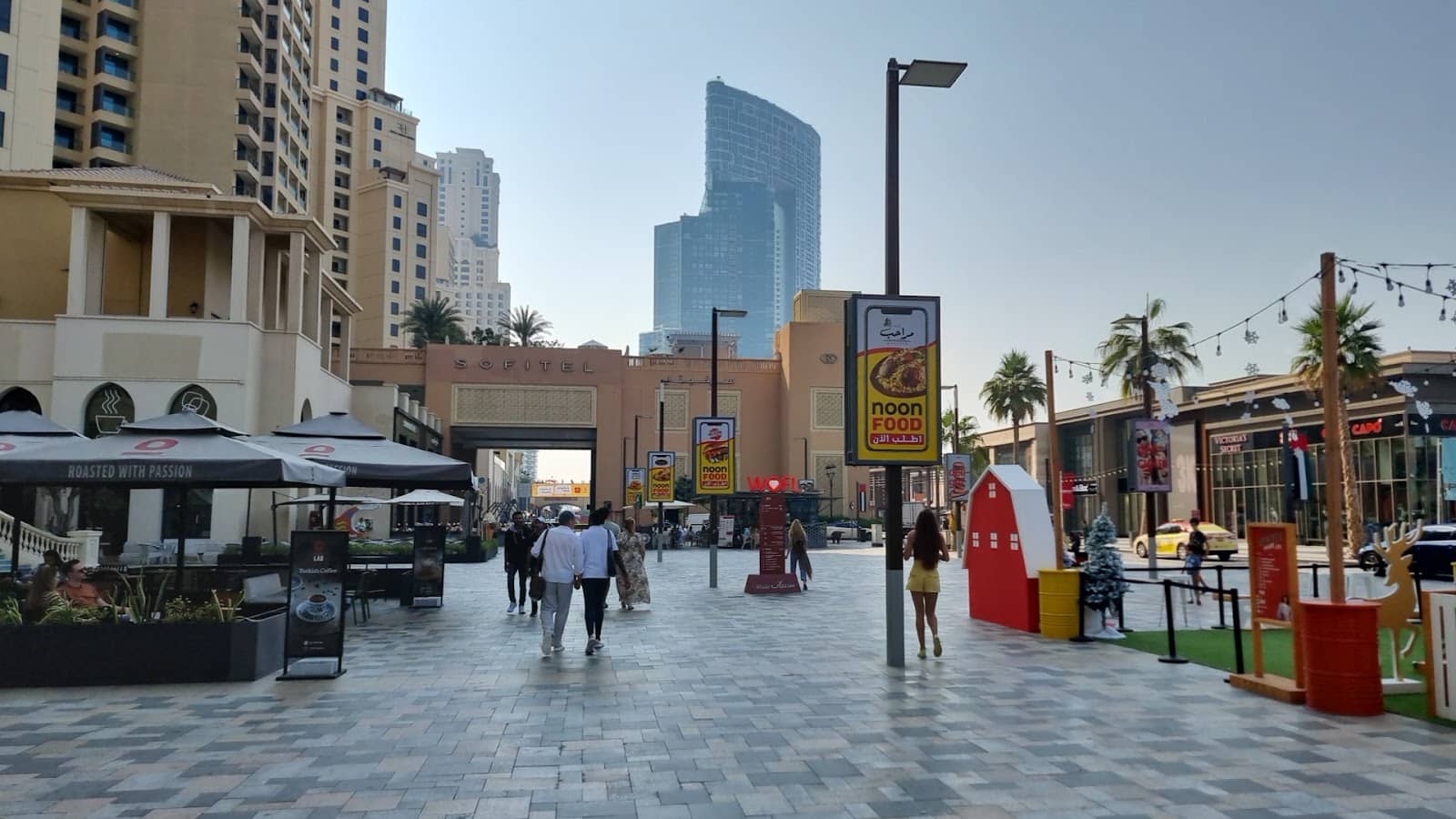 Proximity to JBR Beach