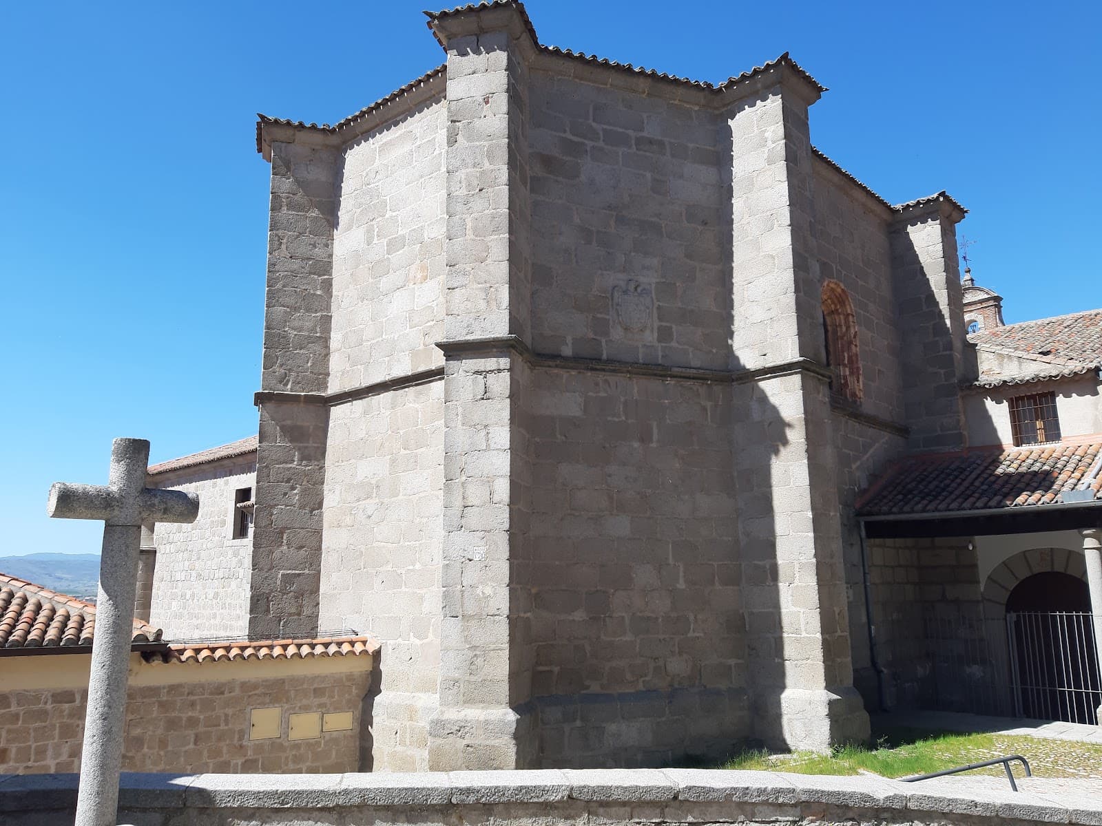 Convent of Nuestra Señora de Gracia Las Gordillas - Image 1