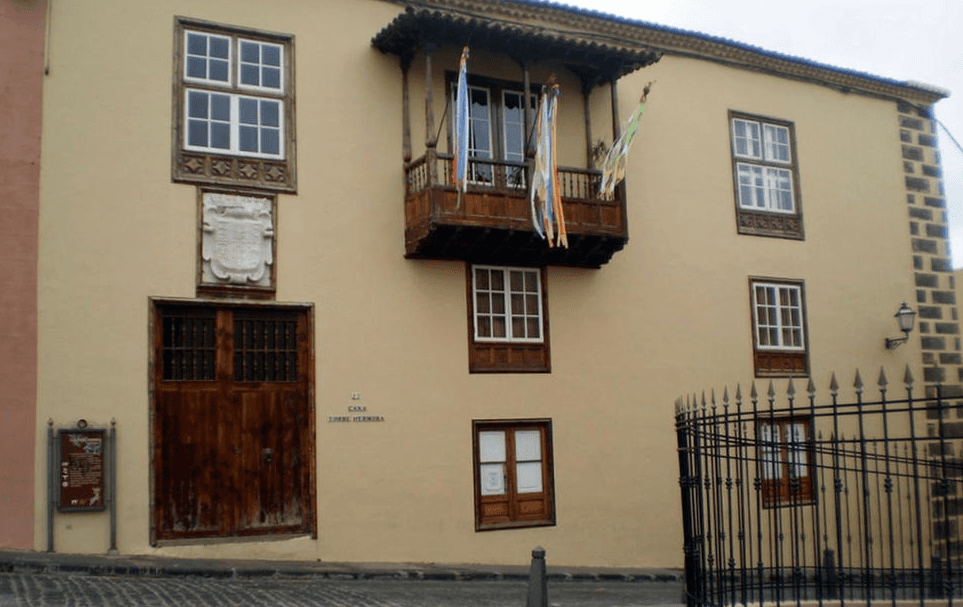 Impressive Inner Courtyard