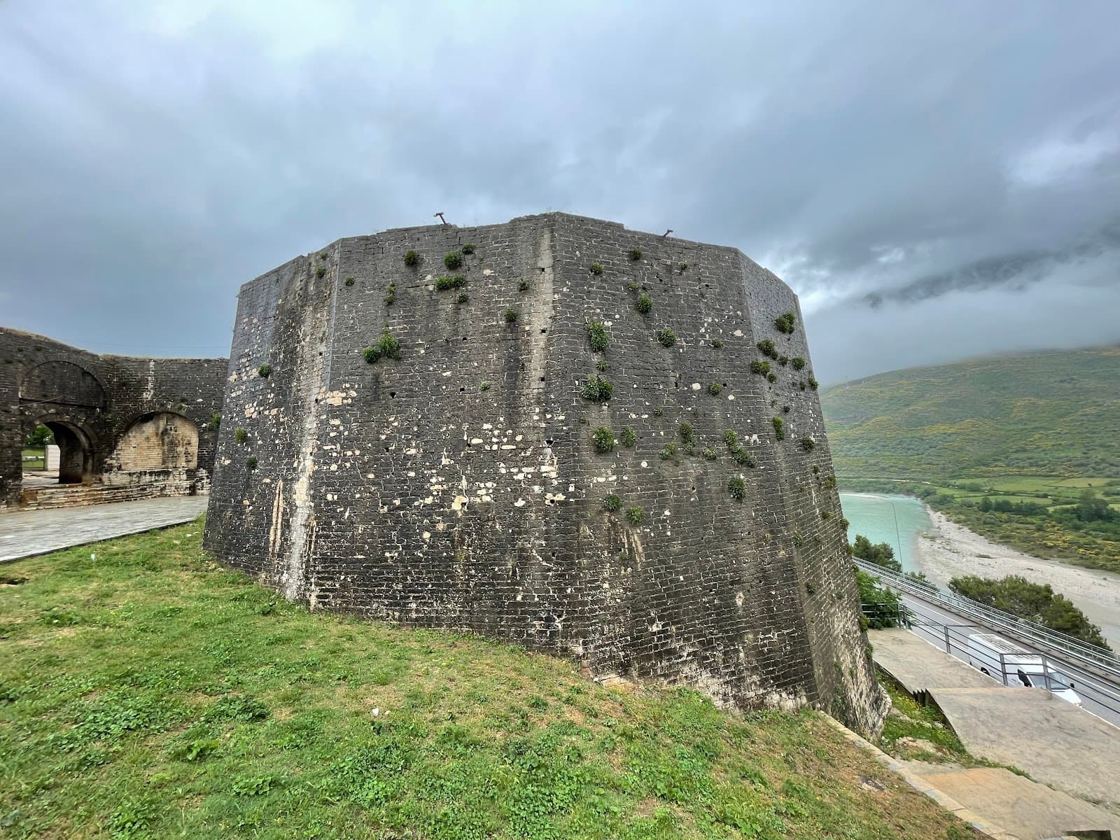 Tepelenë Castle - Image 1