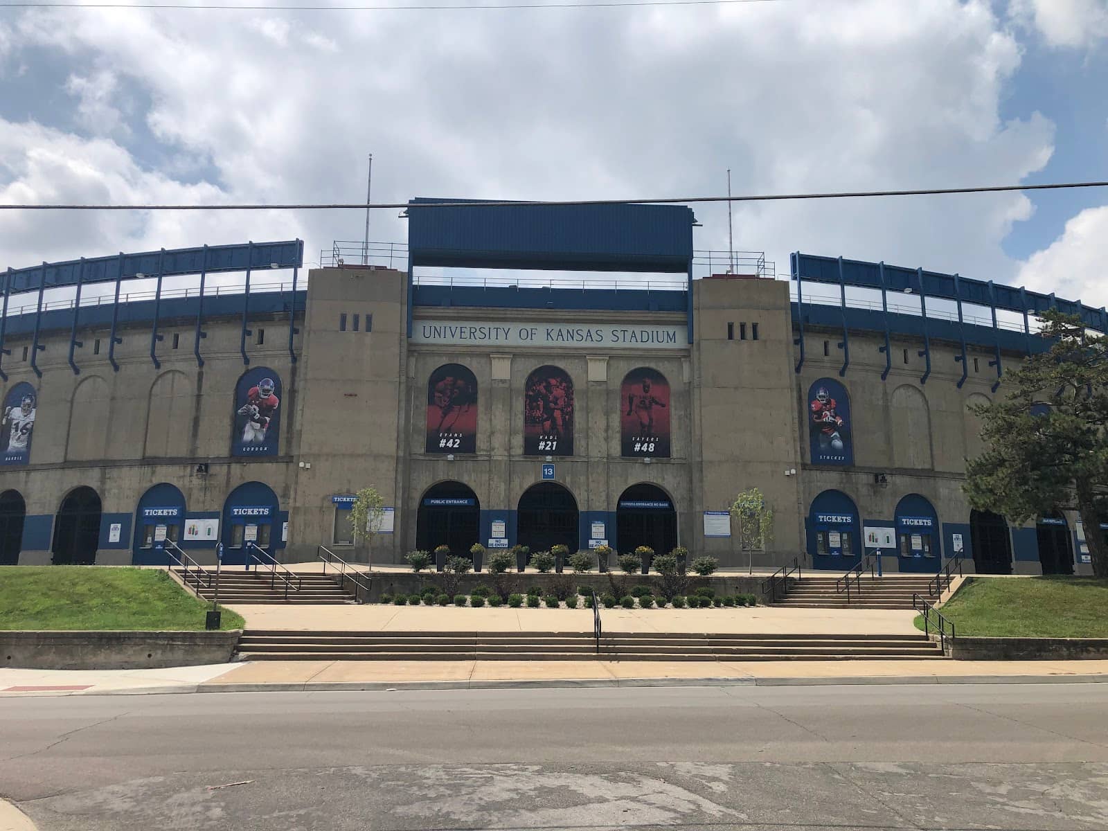 K-Flag Seats