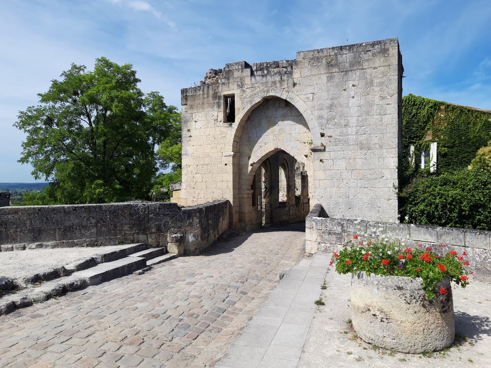 Porte Brunet Viewpoint - Image 1