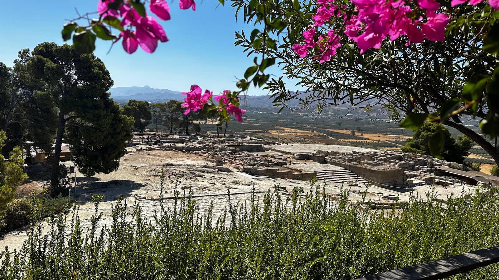 Panoramic Messara Views