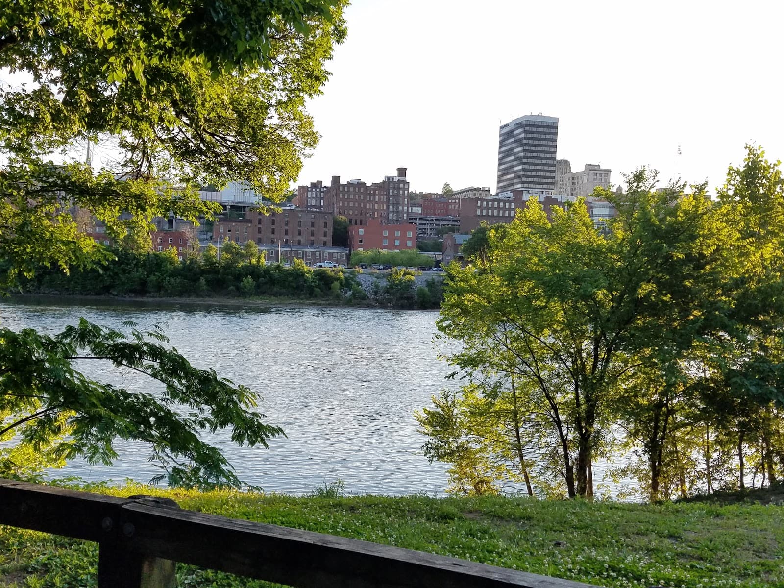 Riverfront Park - Image 1