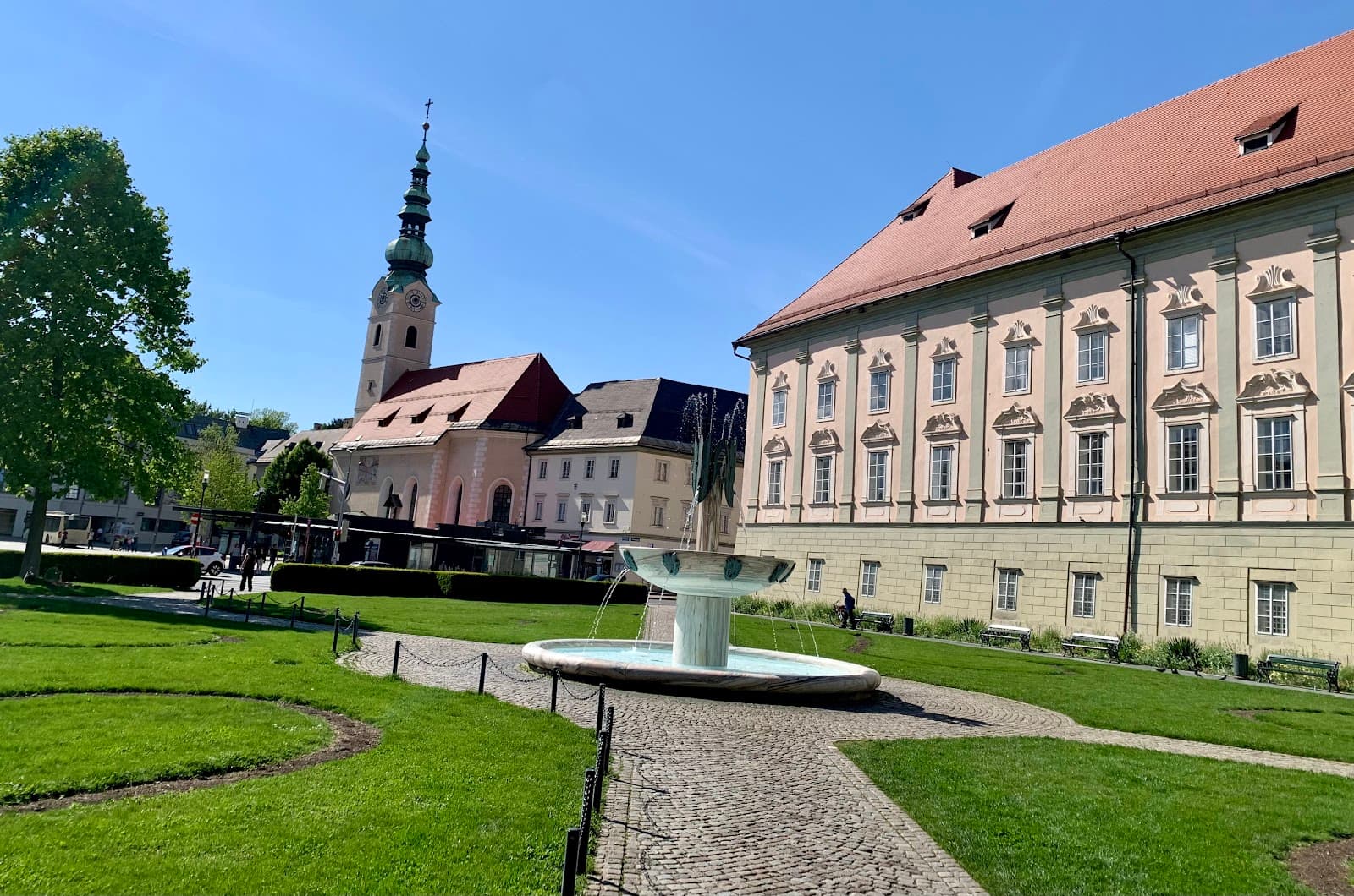 Heiligengeistplatz - Image 1