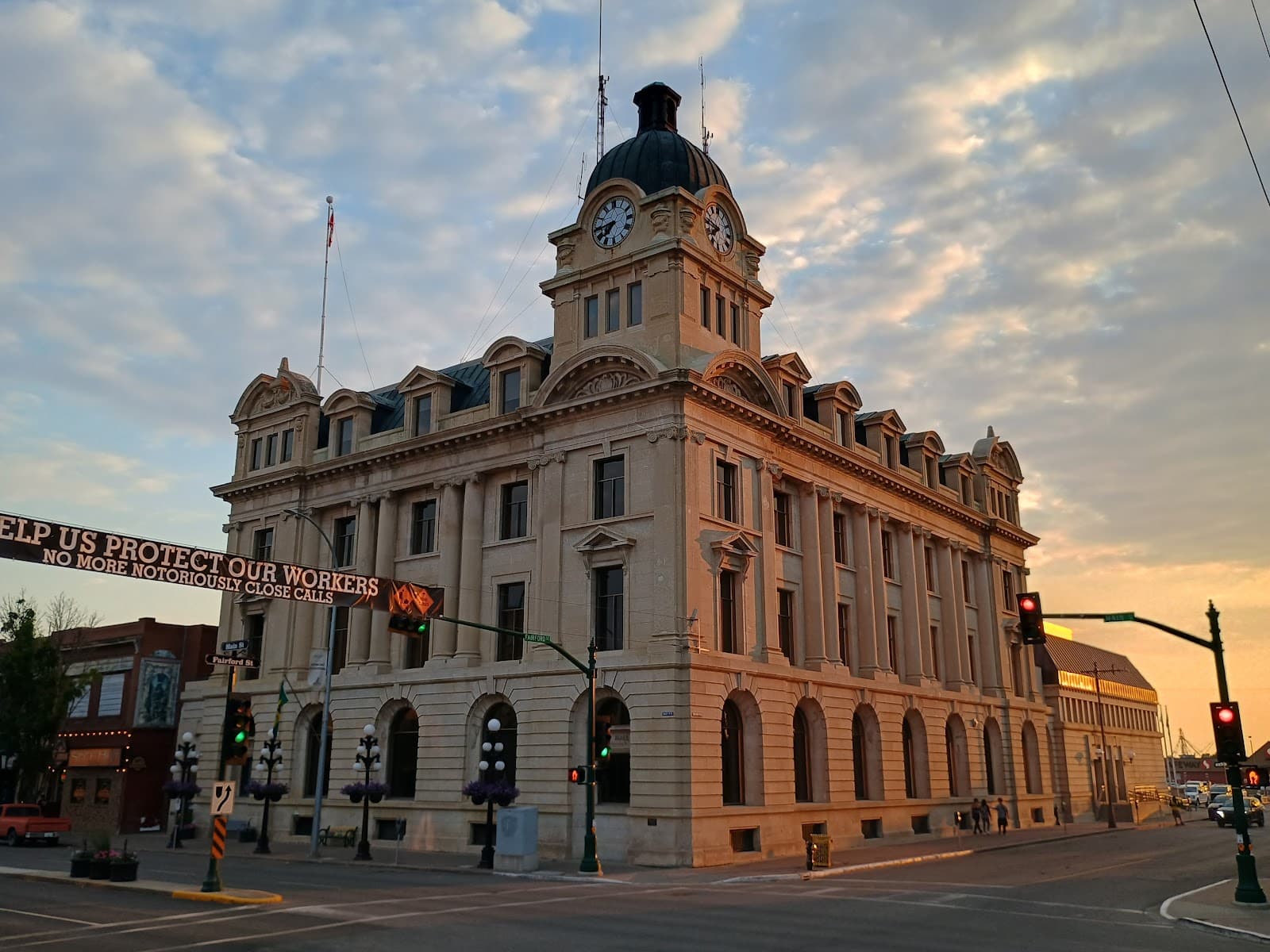 Moose Jaw City Hall (Heritage) - Image 1
