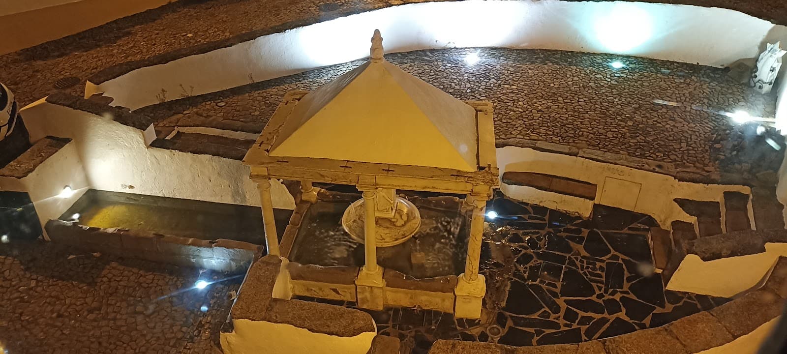 Fonte da Vila - Image 1