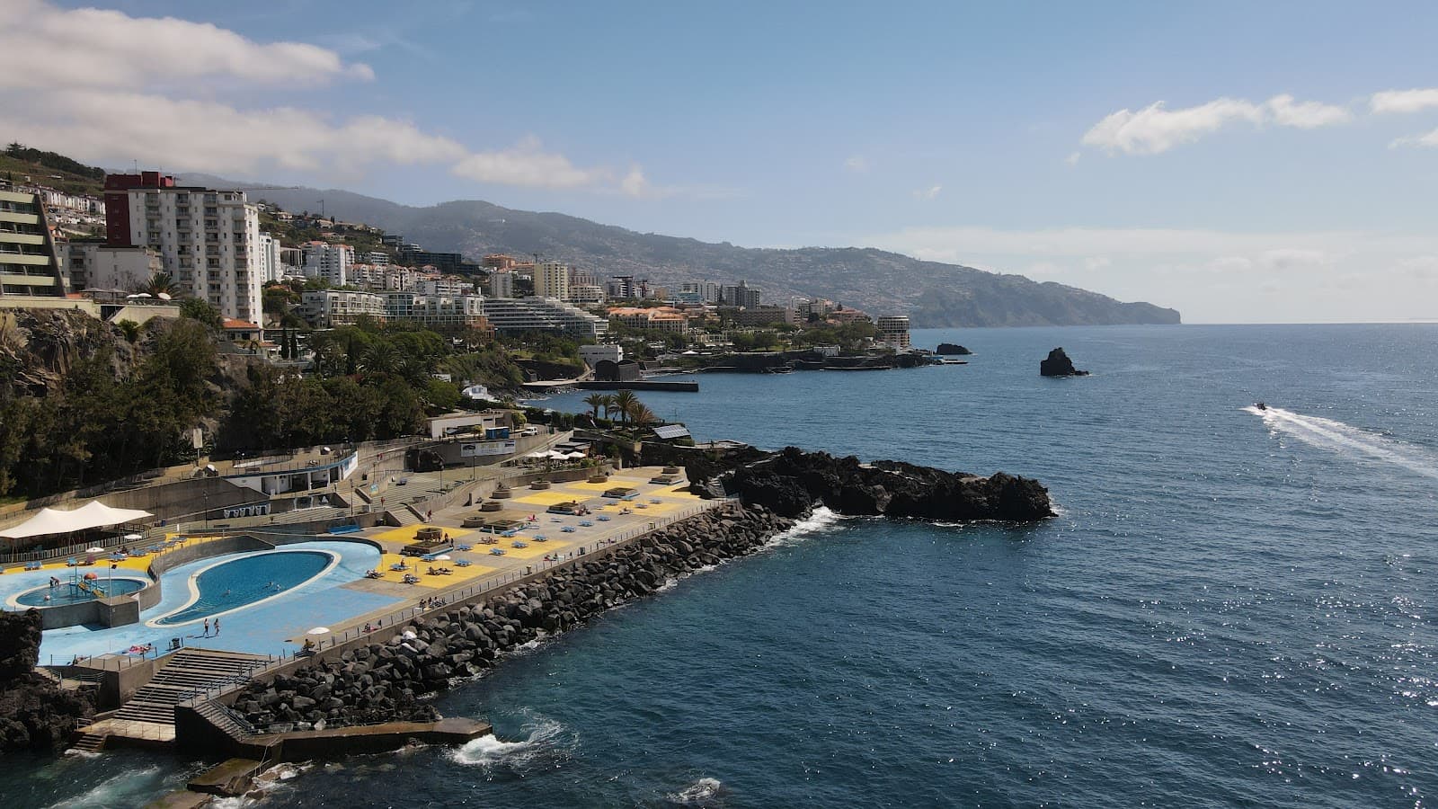 Ponta Gorda Bathing Complex - Image 1