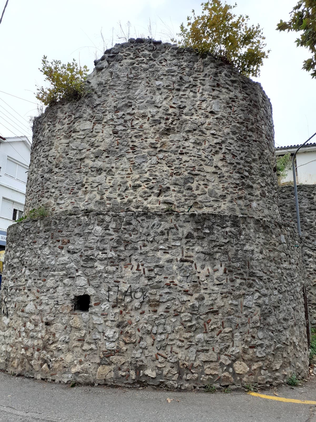 Byzantine Walls of Kastoria - Image 1