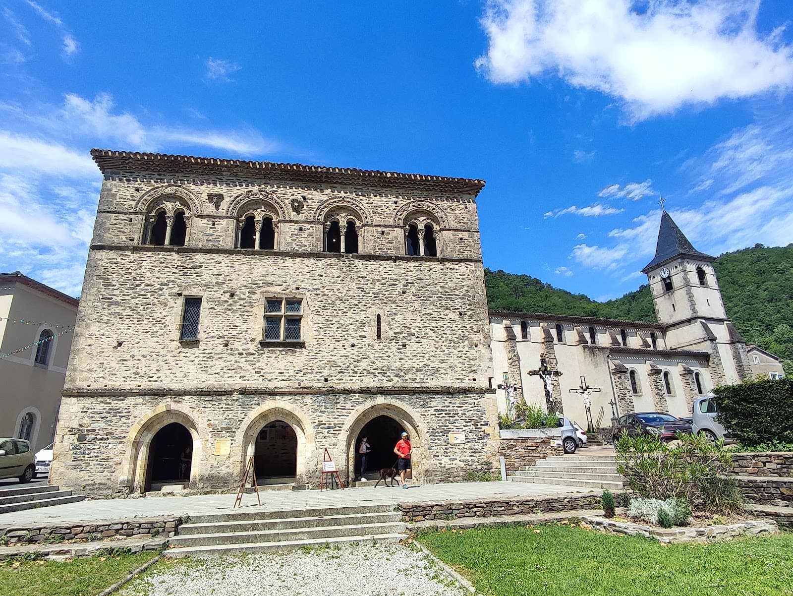 Burlats medieval village - Image 1