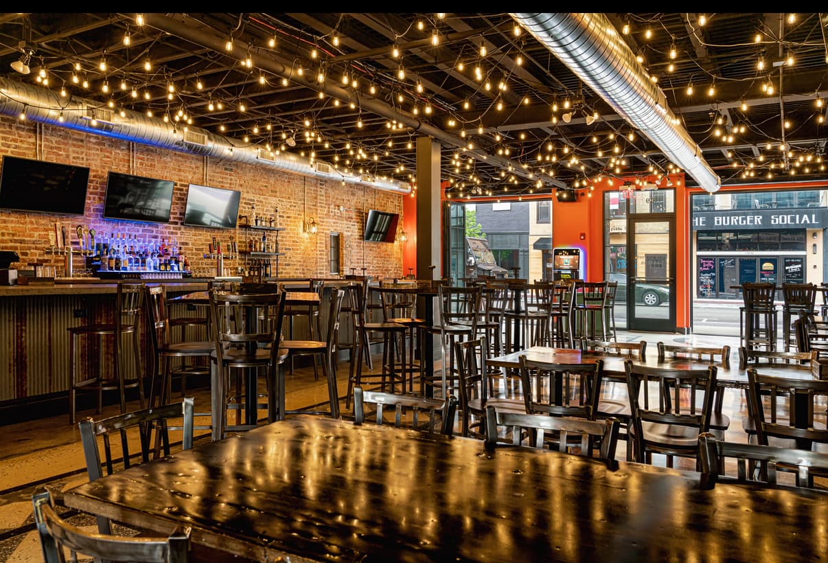 Hale Street Dining Row - Image 1