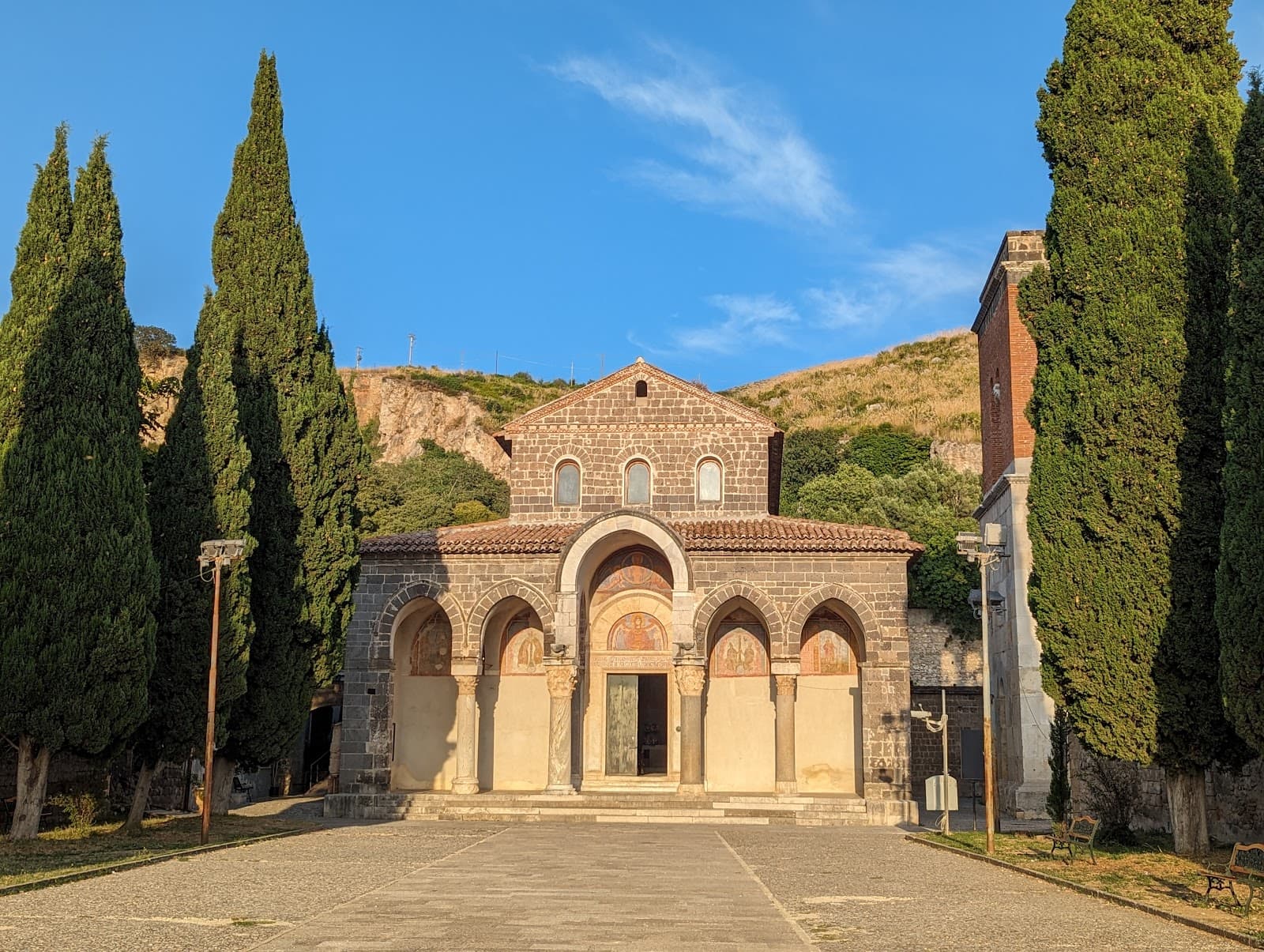 Basilica di Sant'Angelo in Formis - Image 1