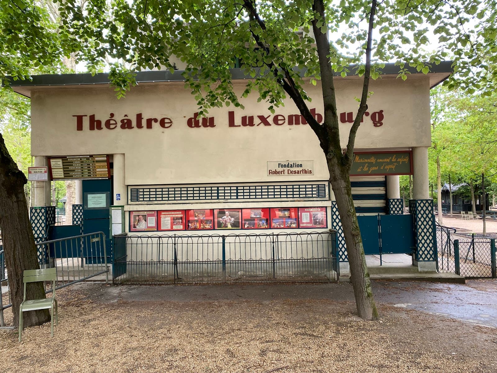 Jardin du Luxembourg (Puppet Theatre) - Image 1