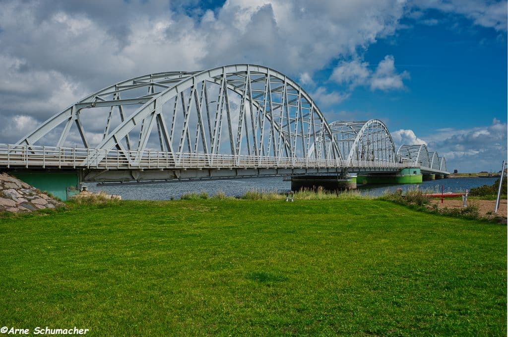 Vilsund Bridge - Image 1