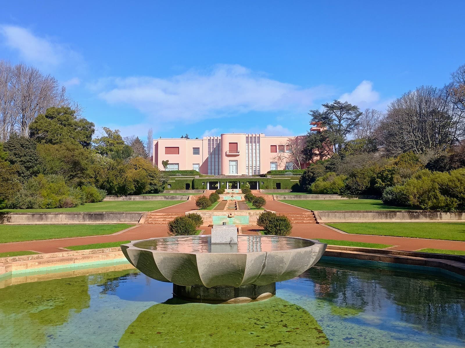 Casa de Serralves Porto - Image 1