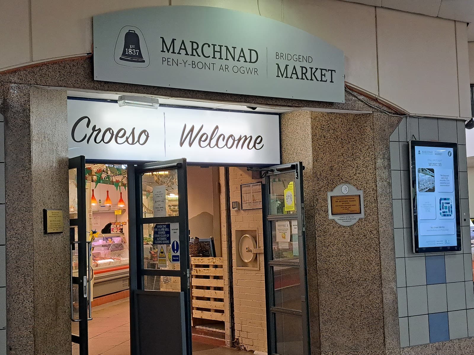 Bridgend Indoor Market - Image 1
