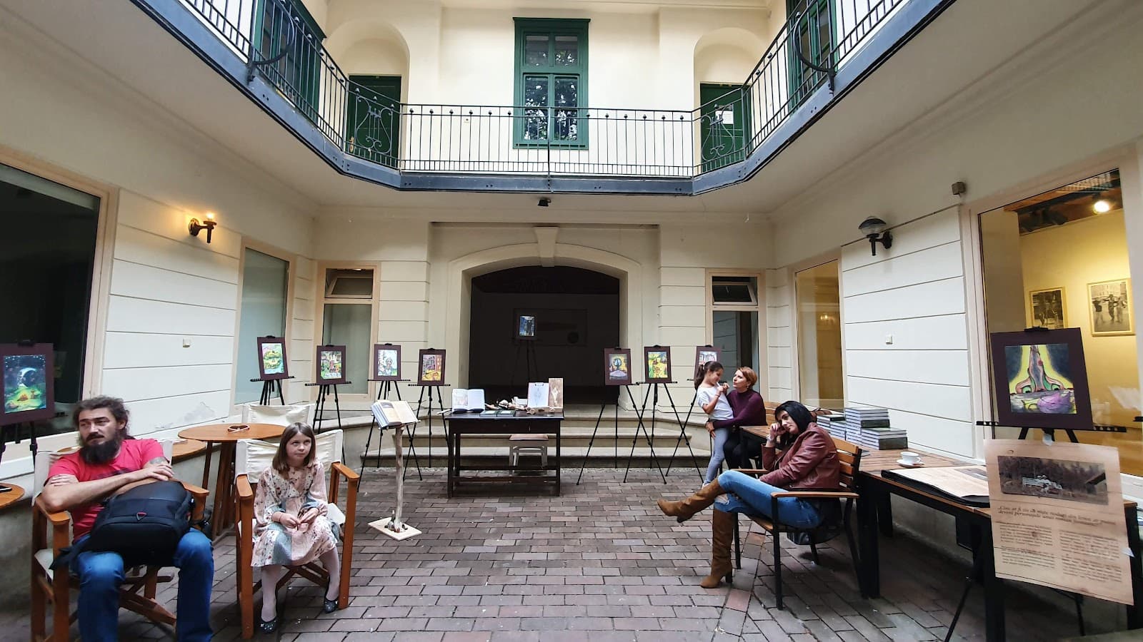 Casa Artelor - Image 1