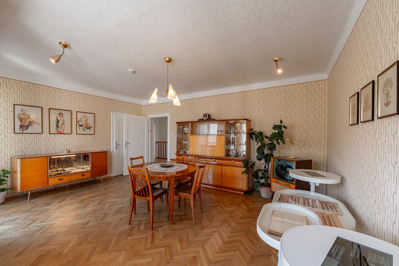 Altstadt Old Town - Image 1