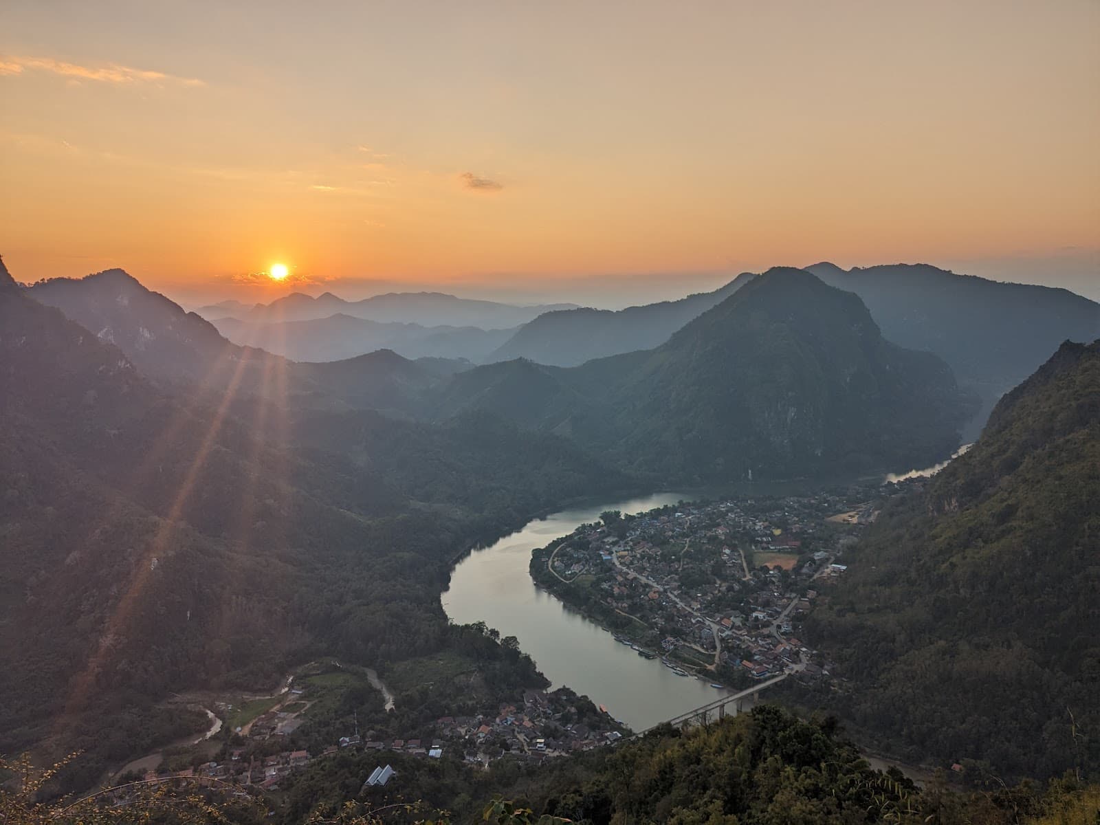 Nong Khiaw Viewpoint - Image 1