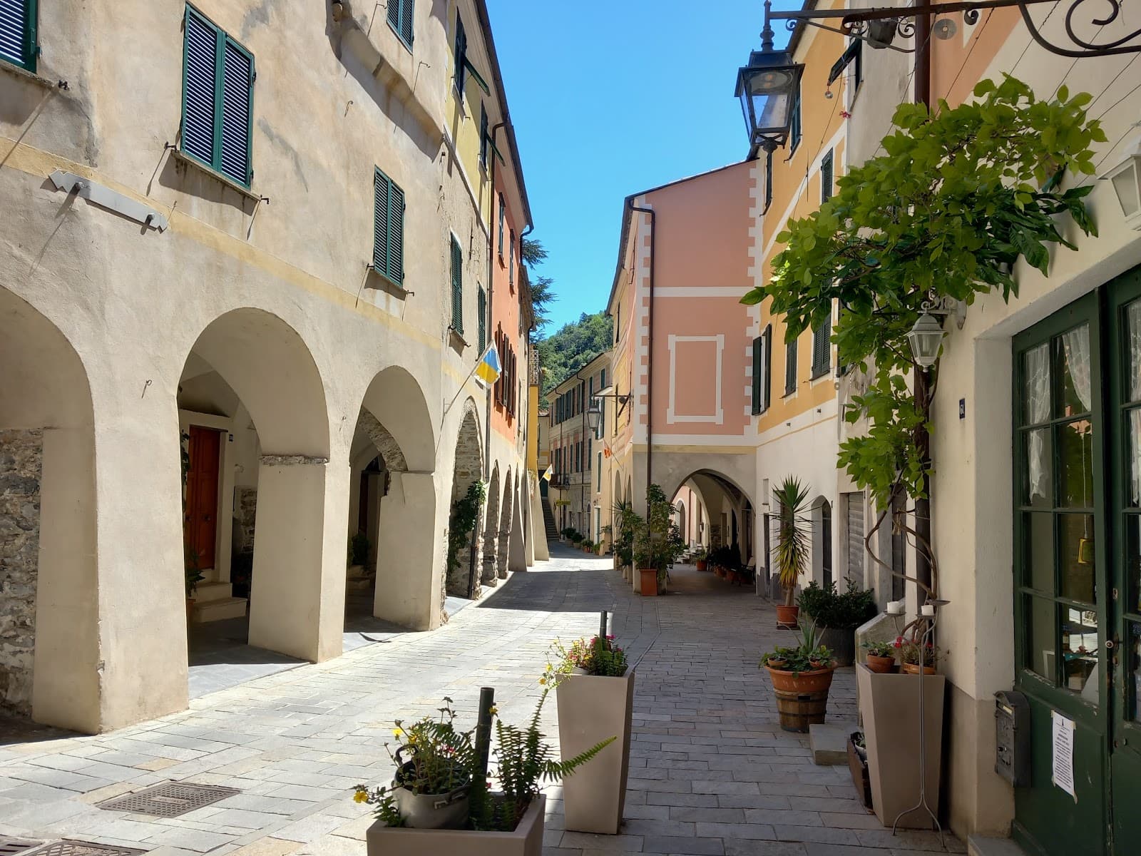 Zuccarello medieval village - Image 1