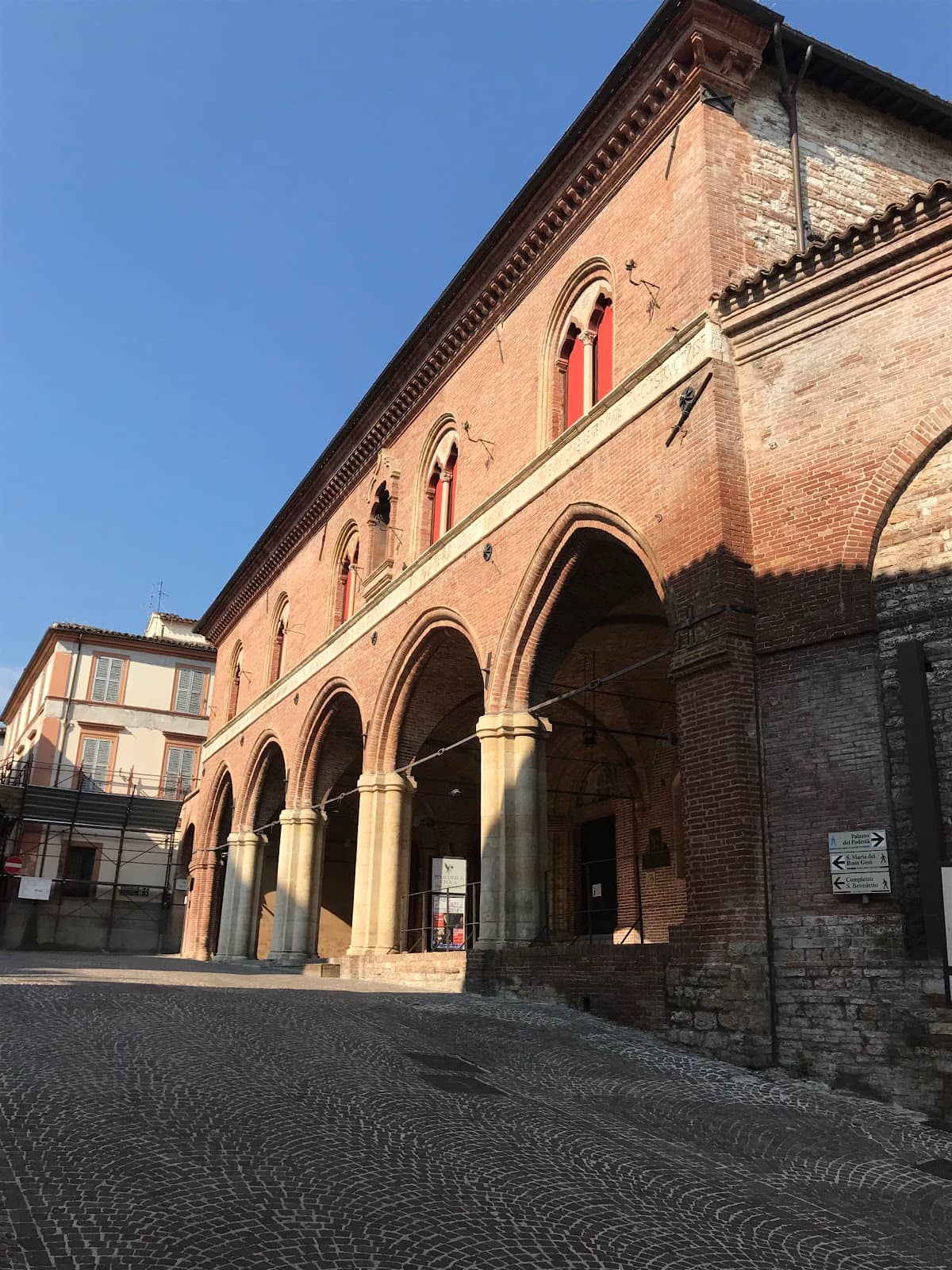 Chiavelli Family Residence