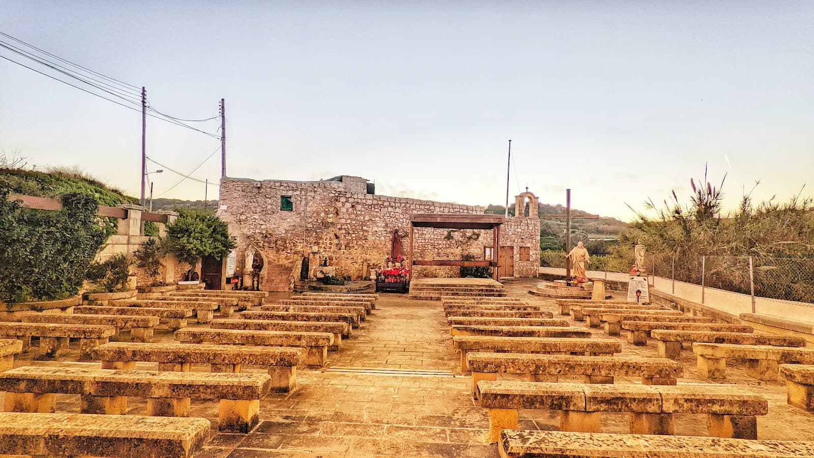 Girgenti Palace - Image 1