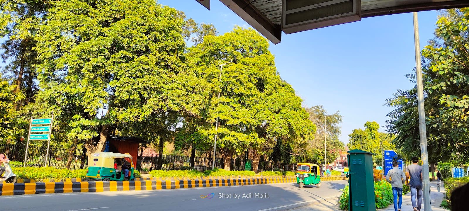 Sarojini Nagar Market - Image 1