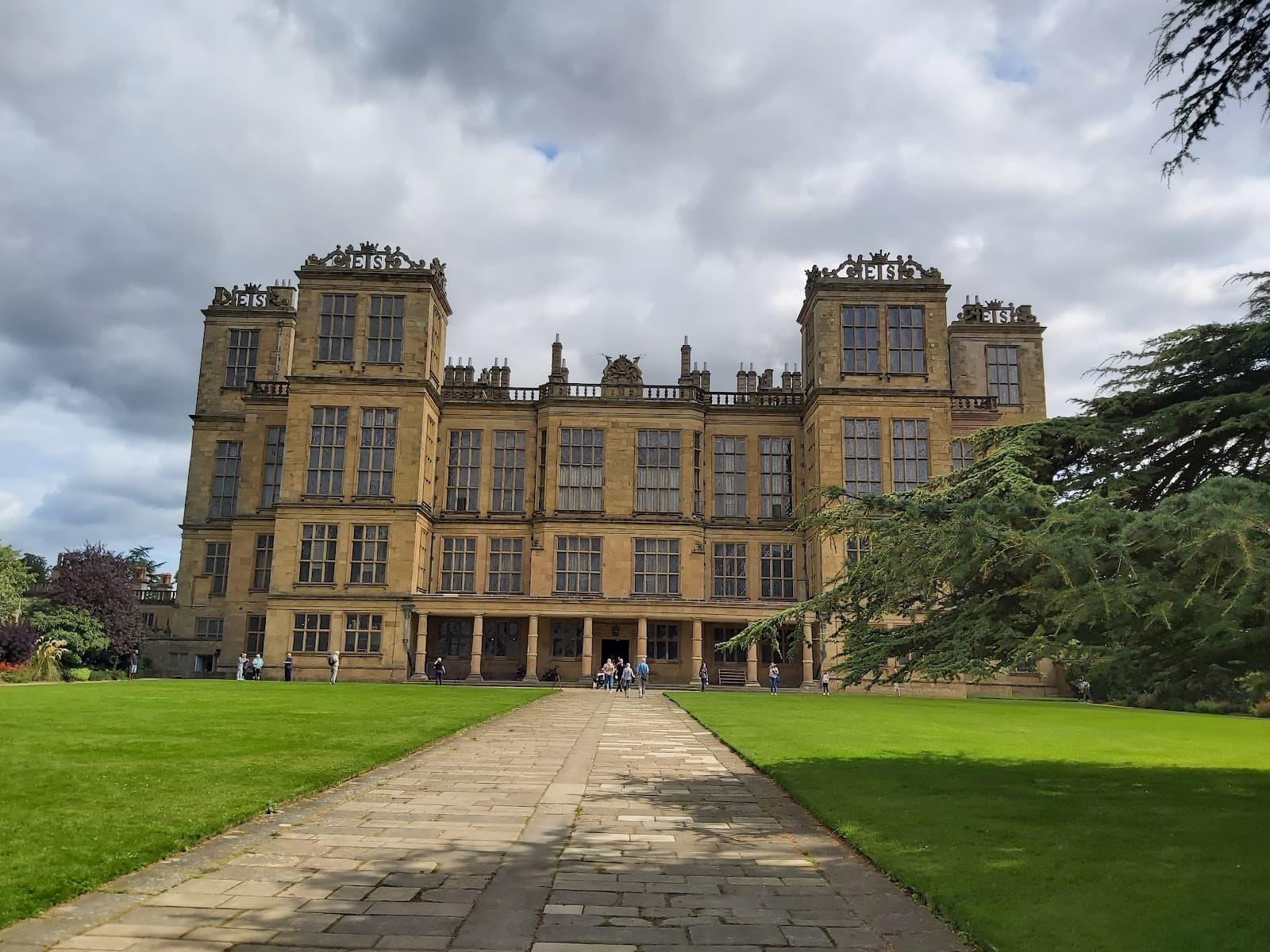 Hardwick Hall - Image 1