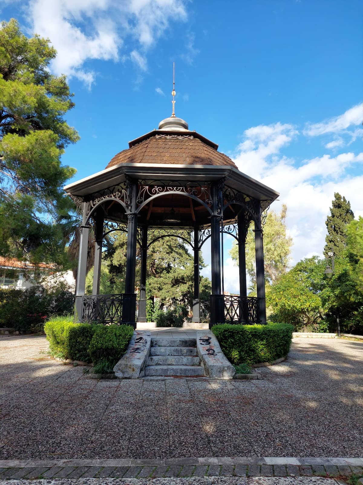 Renovated Estate Views