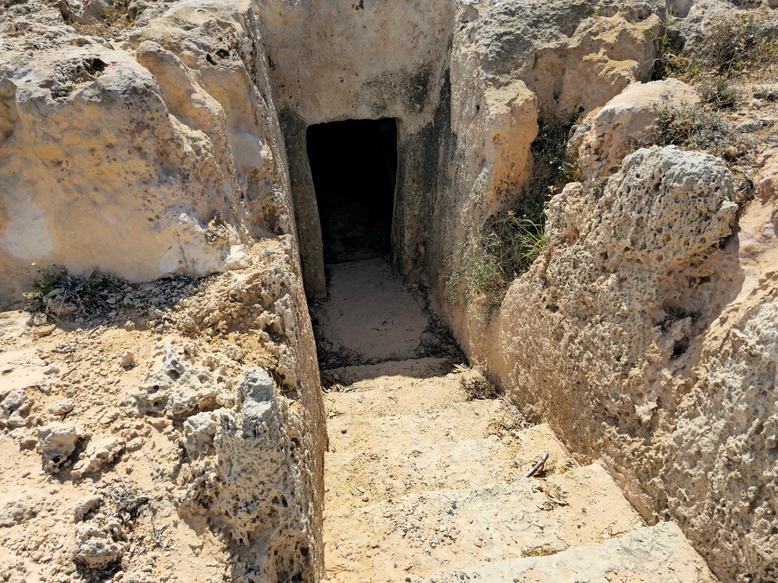Makronissos Archaeological Tombs - Image 1