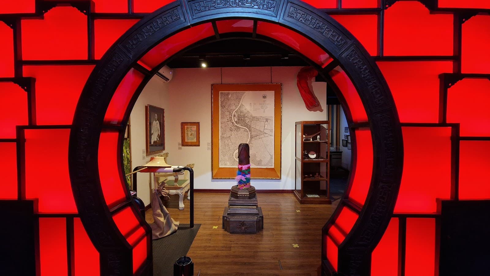 Patpong Museum - Image 1