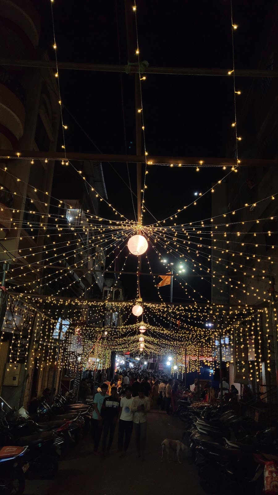 Gujari Market - Image 1