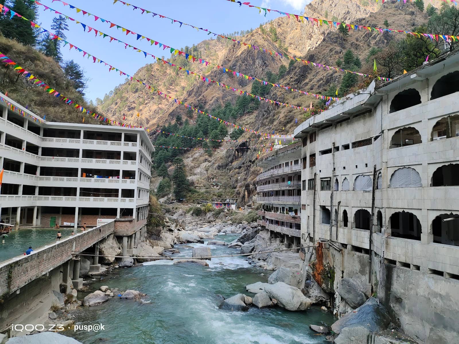 Tosh Village Trek
