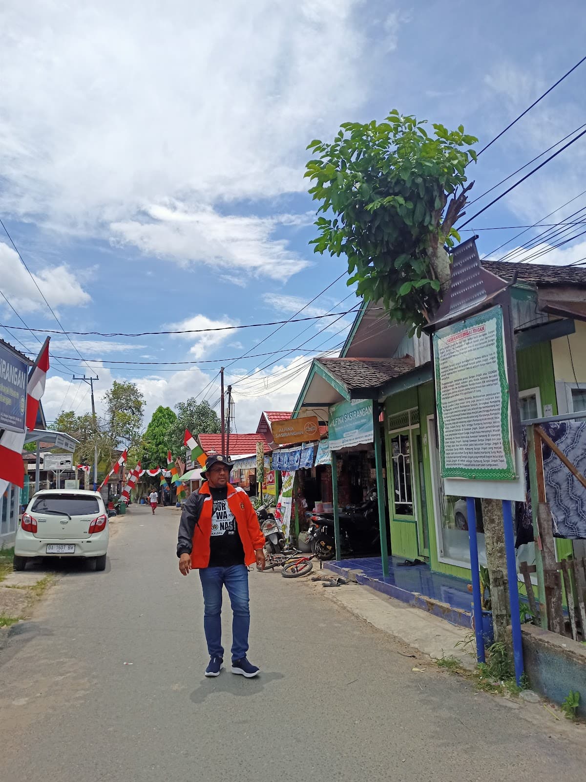 Kampung Sasirangan Seberang Masjid - Image 1