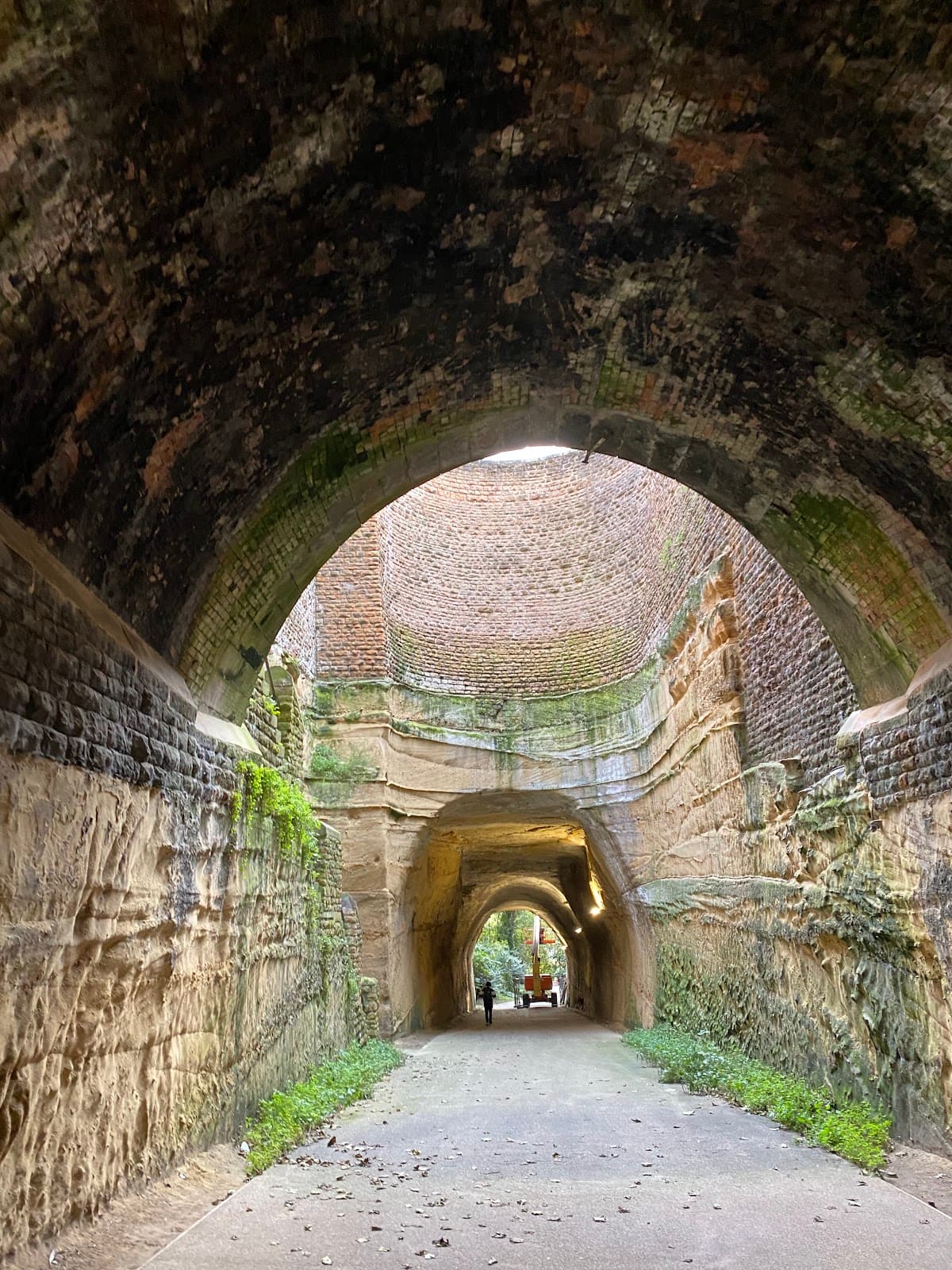 Park Tunnel - Image 1