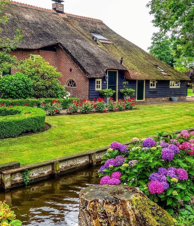 Dorpsgracht - Image 1