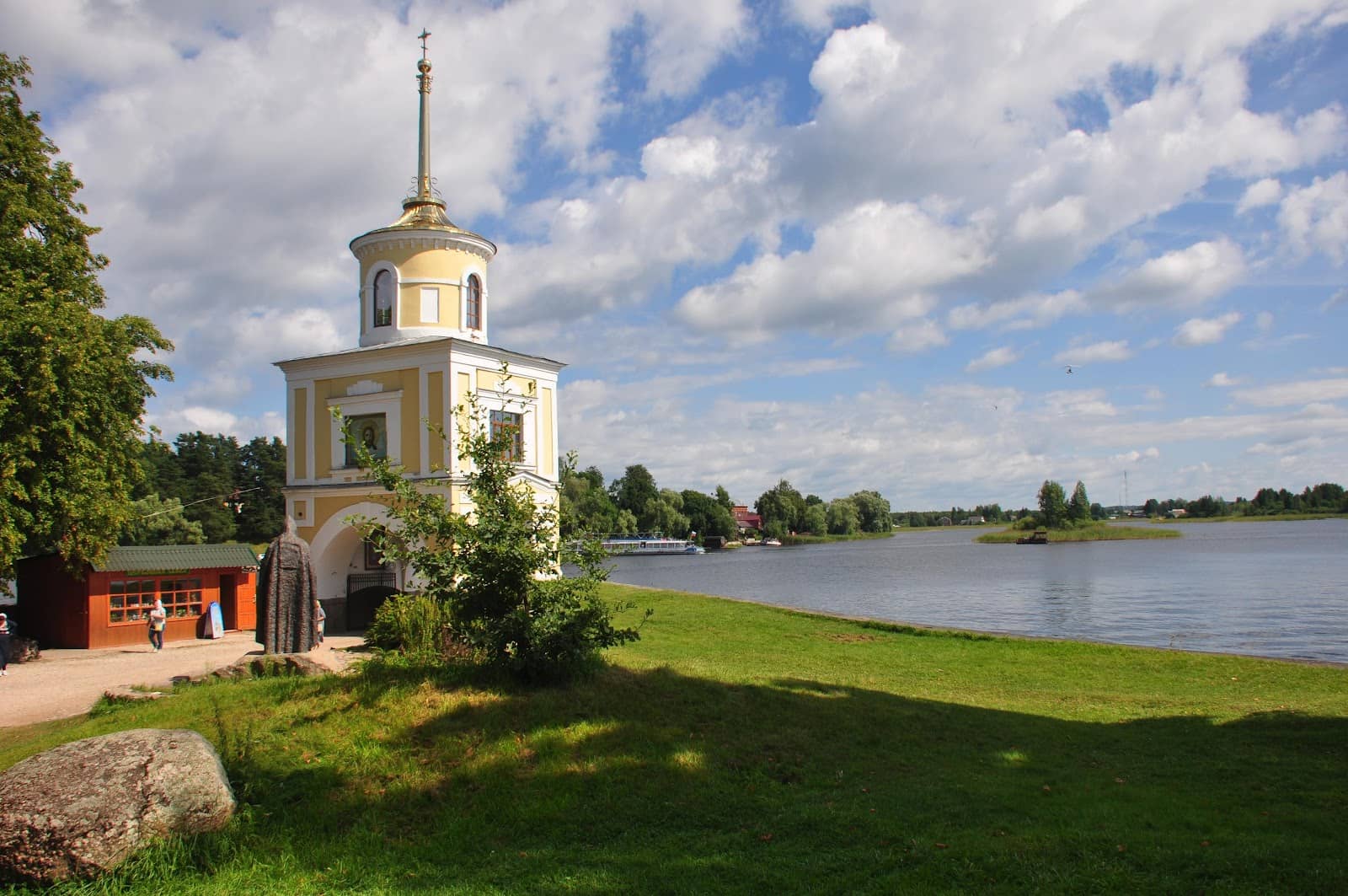 Stolobny Island Nature