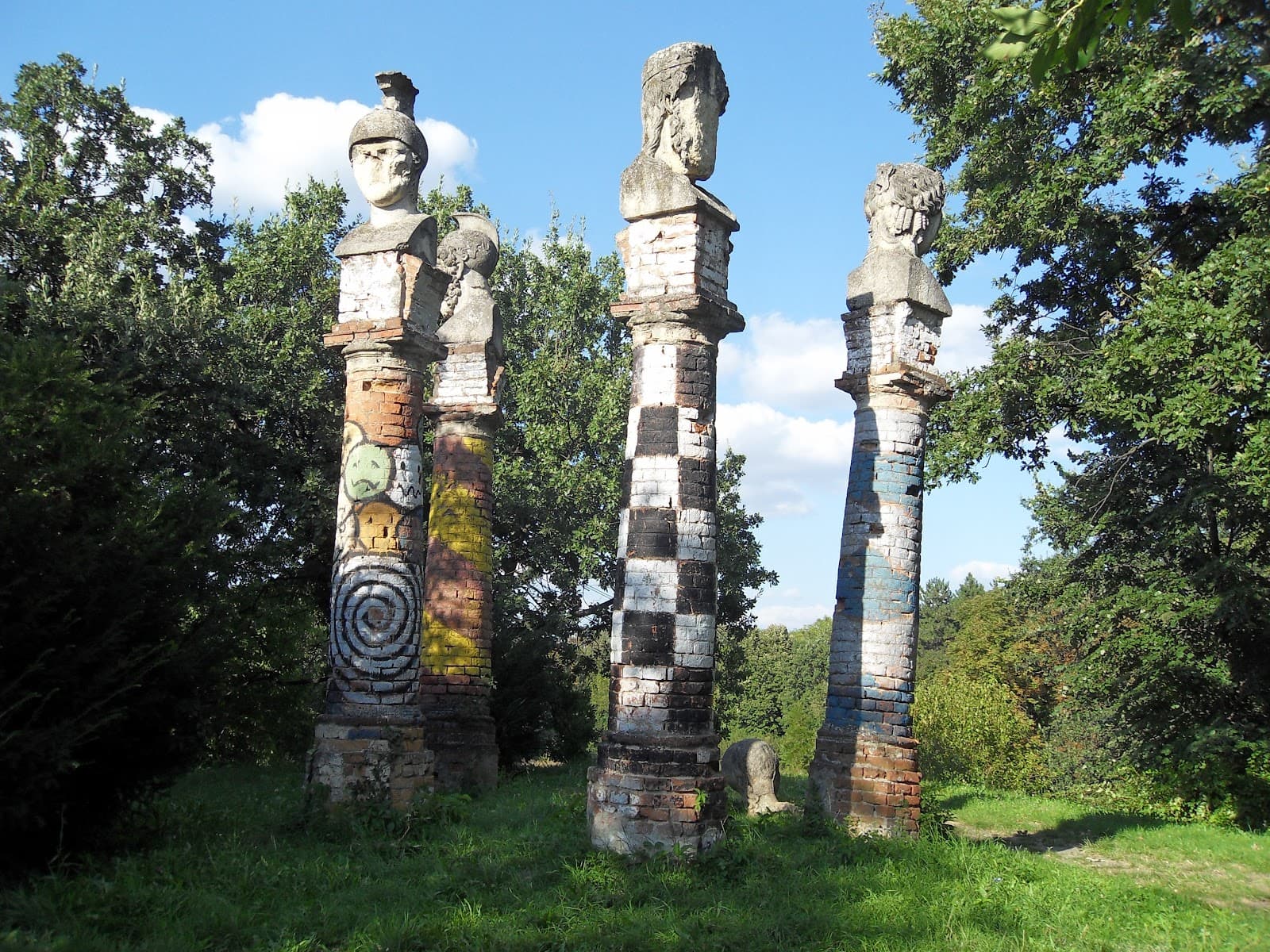 Kamenički Park - Image 1