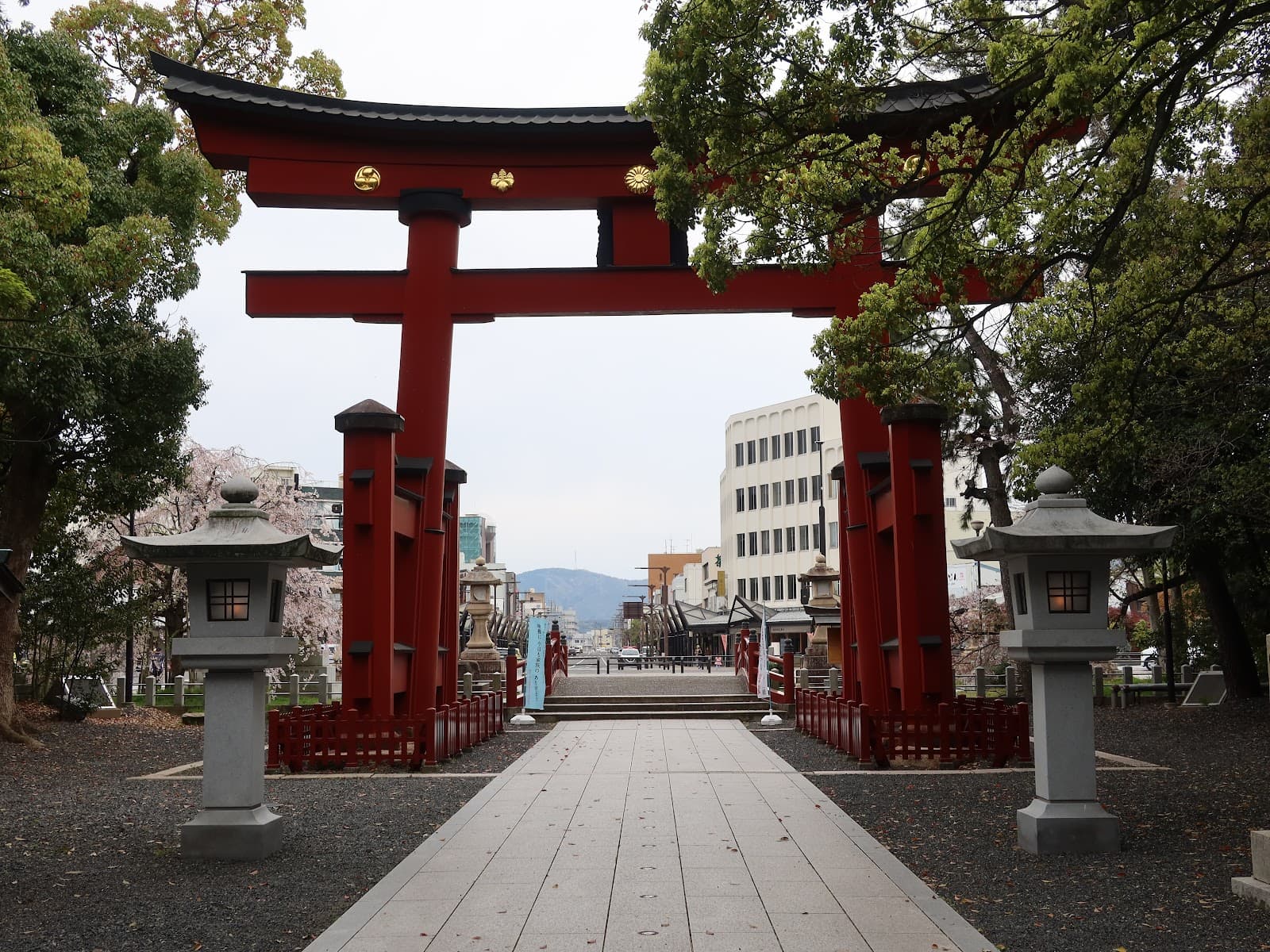 Kehi Jingu Shrine - Image 1
