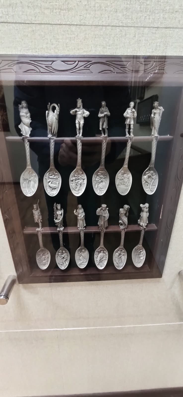 Spoon Museum - Image 1