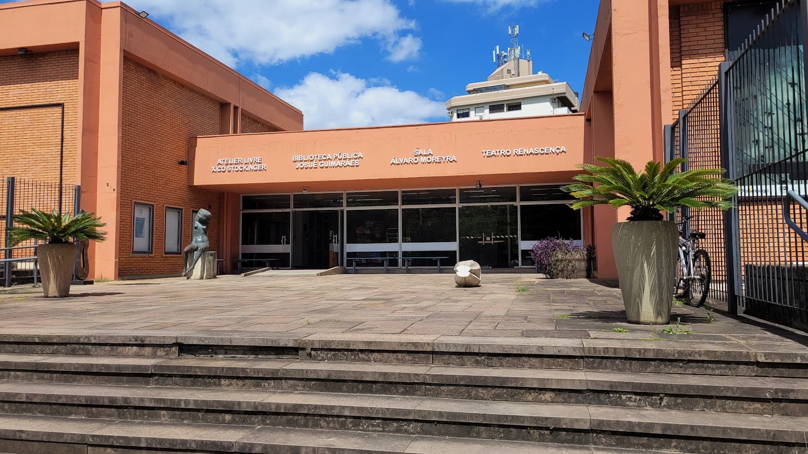 Centro Municipal de Cultura - Image 1