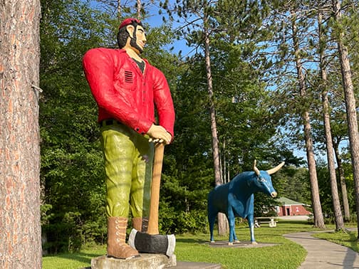 Paul Bunyan and Babe (Ossineke) - Image 1