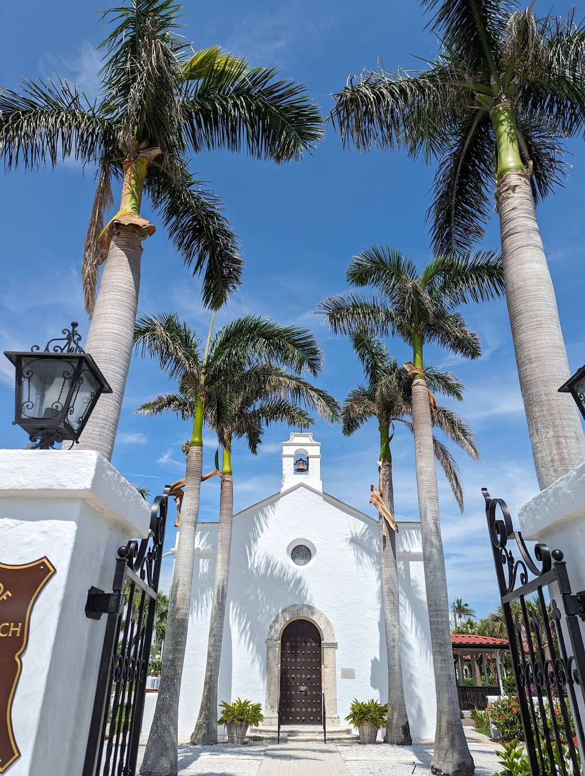 Unique Island History