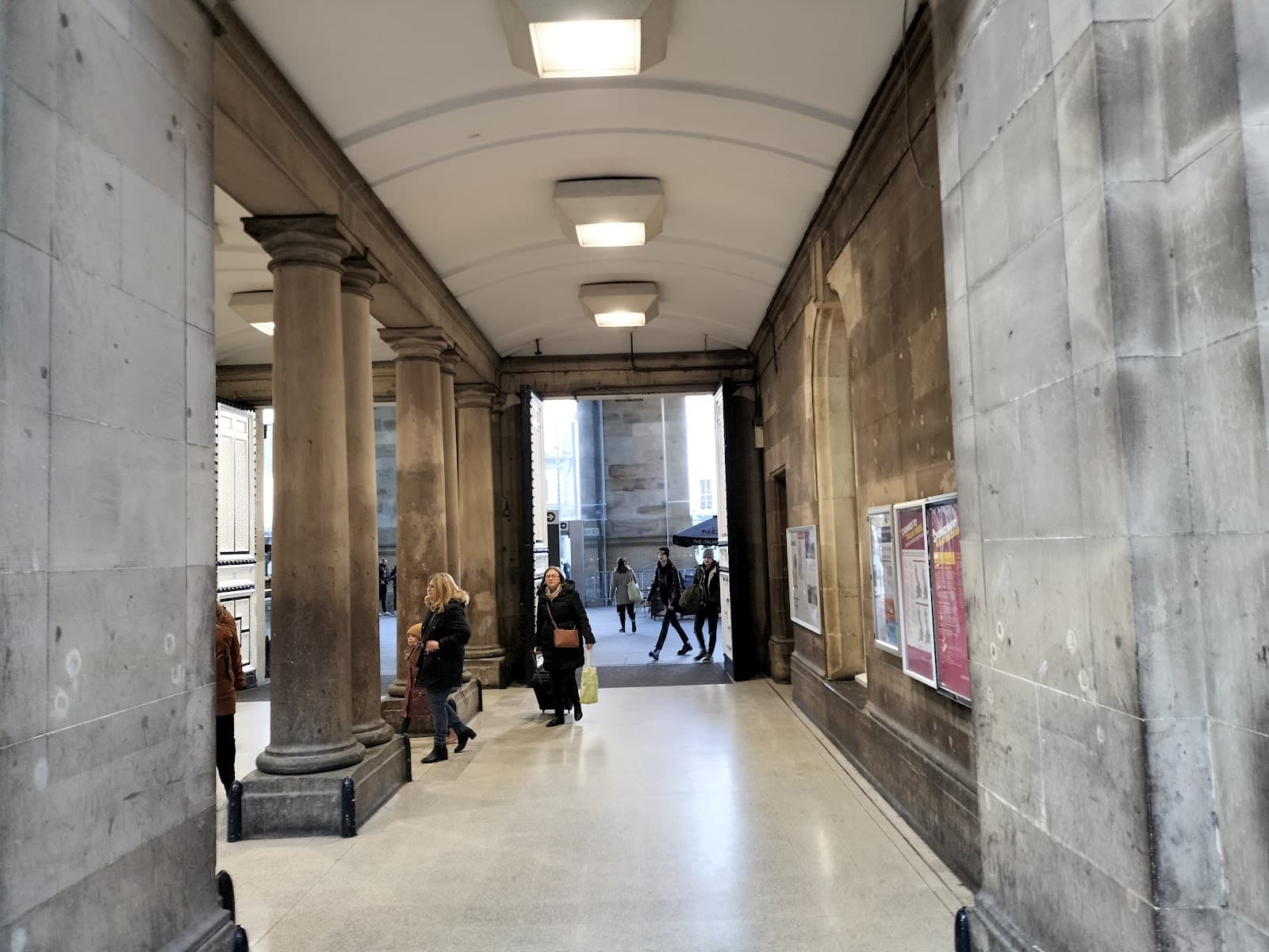 Central Station Newcastle - Image 1