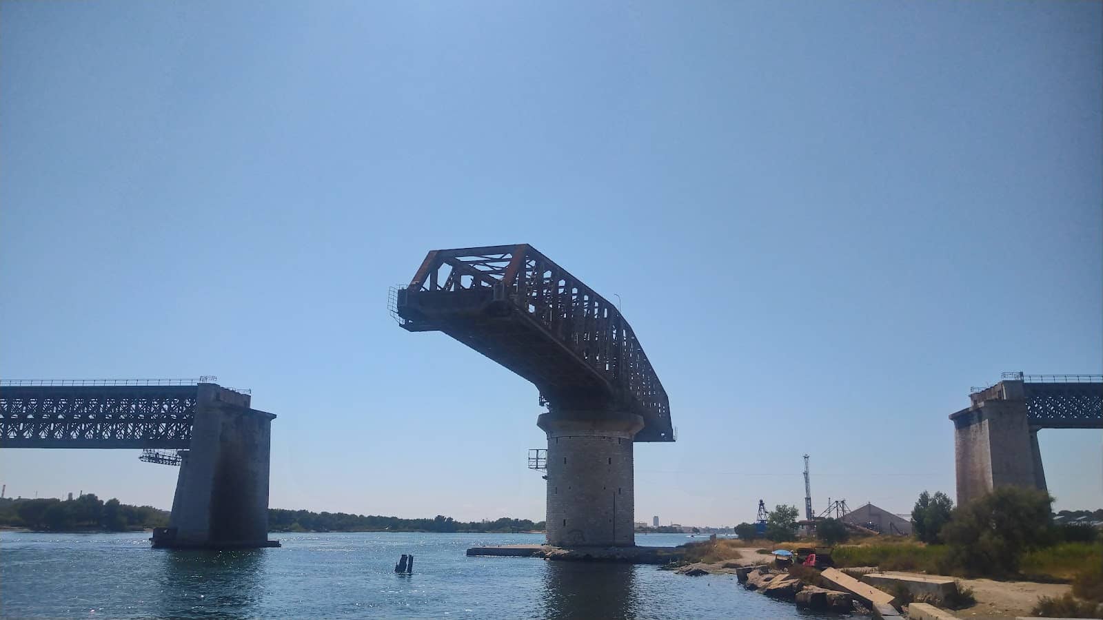 Vertical photo