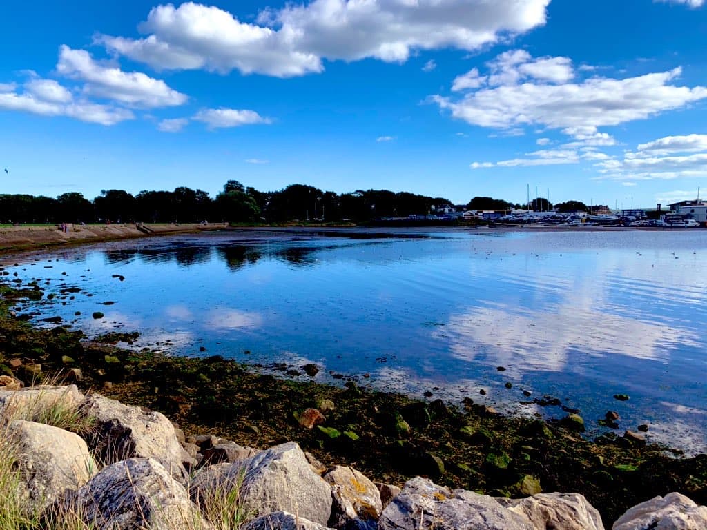 Whitecliff Harbourside Park - Image 1