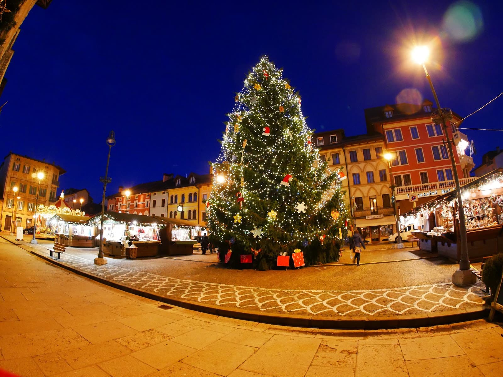 Piazza Carli - Image 1