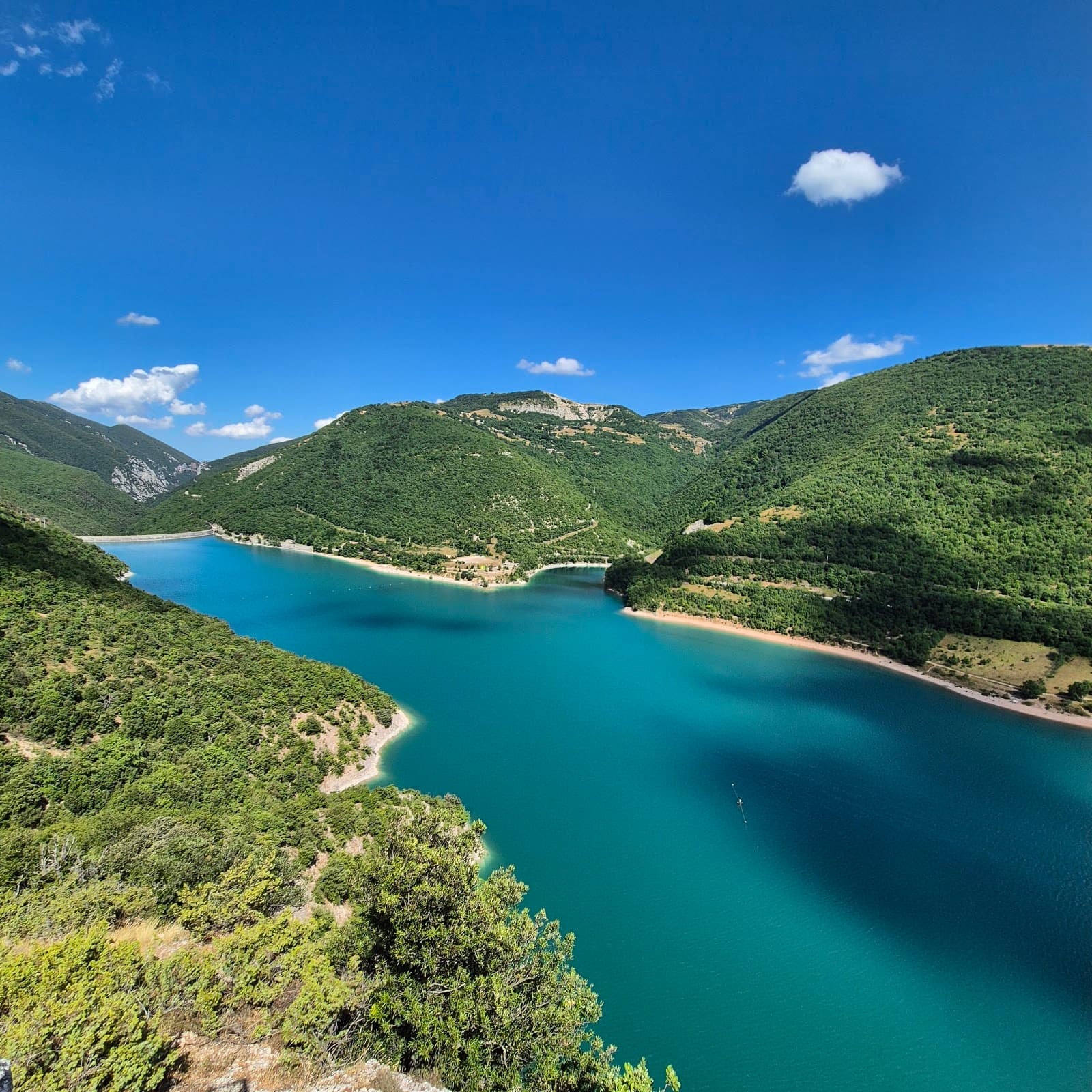 Lago di Fiastra - Image 1