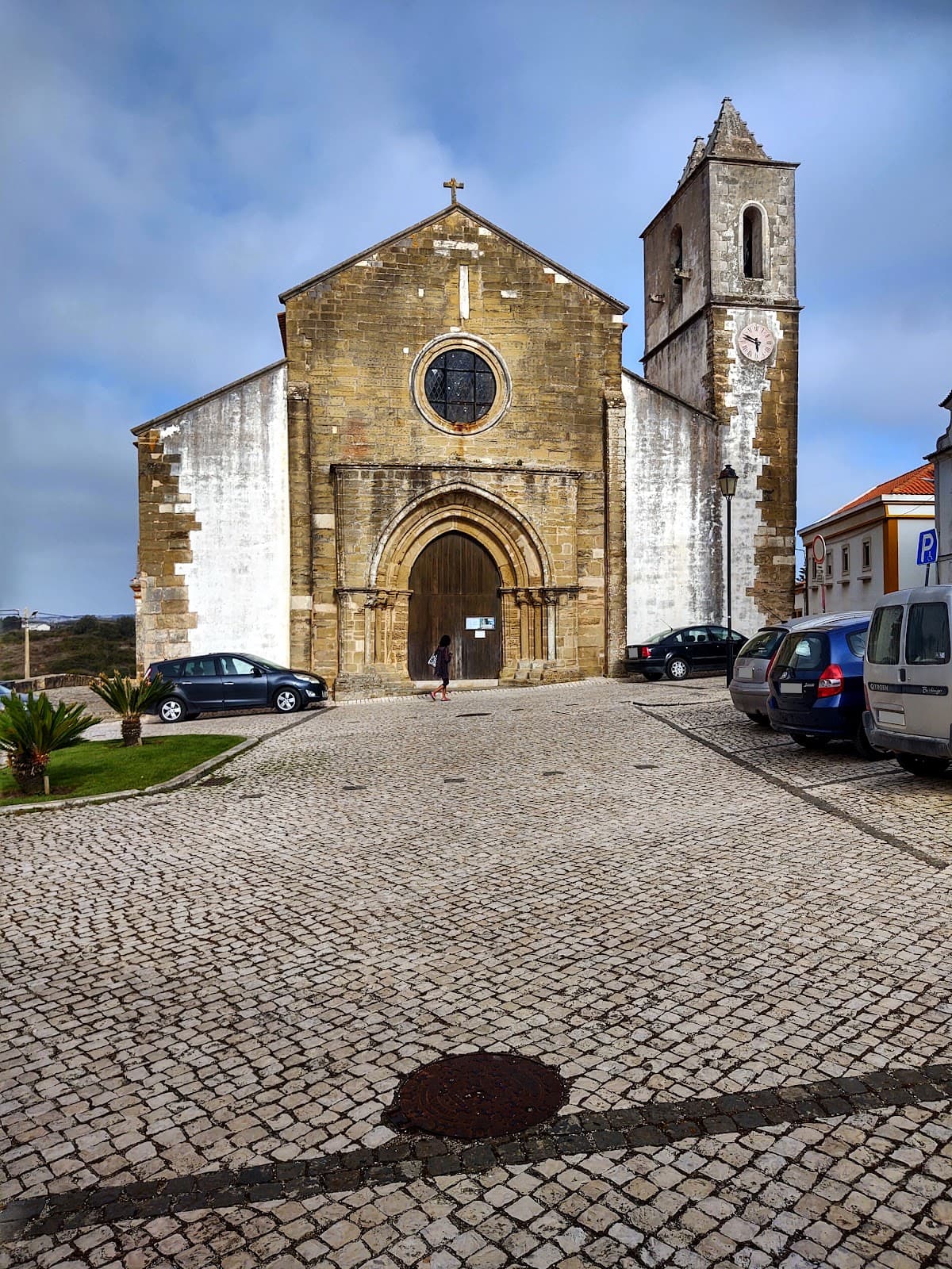 São Leonardo Church Atouguia da Baleia - Image 1